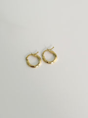 “Petite Twist” Earrings - 14k Gold