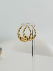 “Sweetheart Hoops” Earrings - 14k Gold