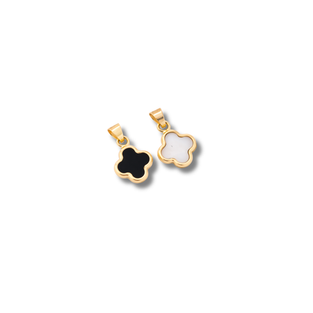 “Pearl & Noir Clover” Charm – Solid Gold