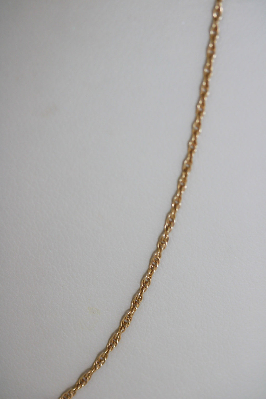 "Singapore Twisted" Chain - 14k Gold
