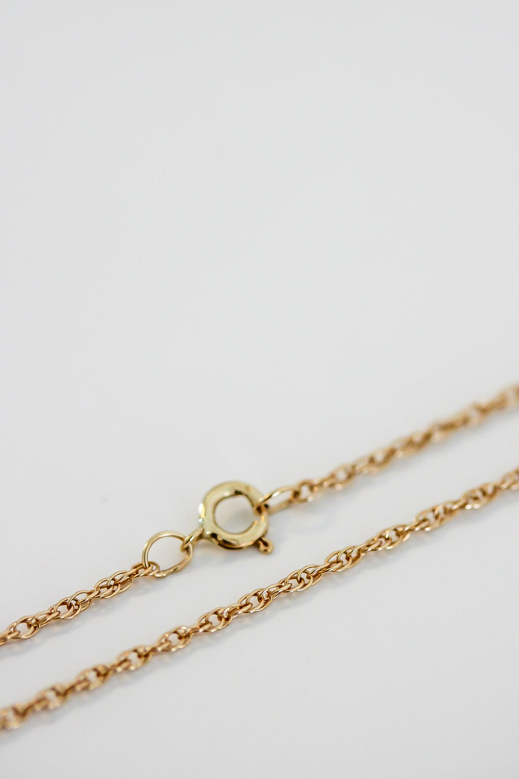 "Singapore Twisted" Chain - 14k Gold