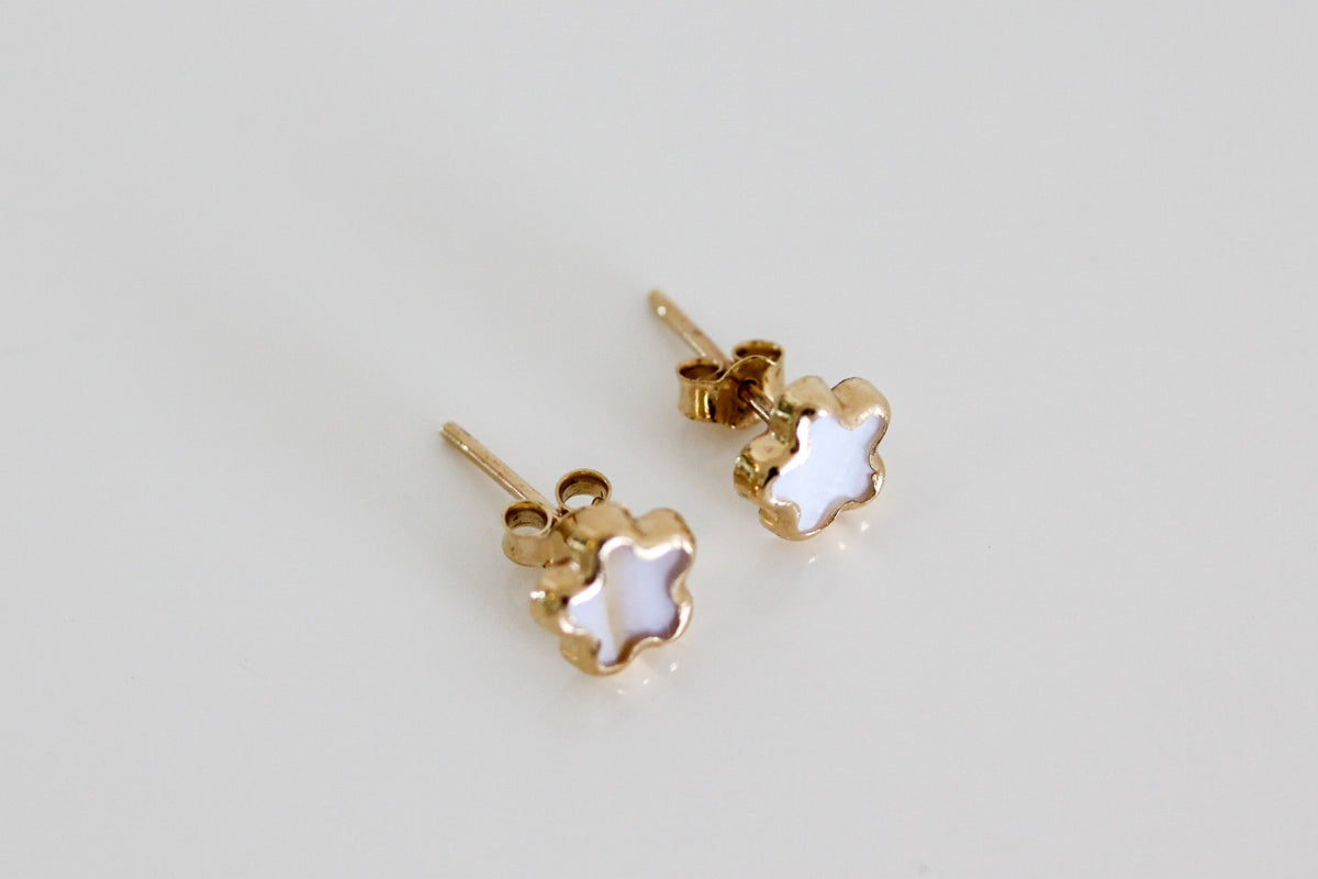 "Mother-of-Pearl Clover" Stud Earrings - 14K Gold