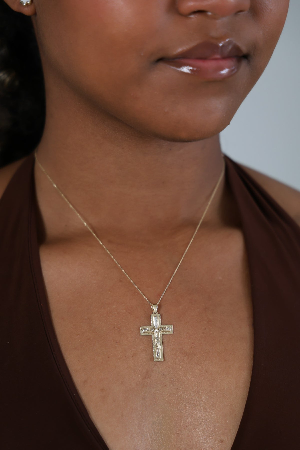 "Pavé Cross" Pendant - 14K Gold