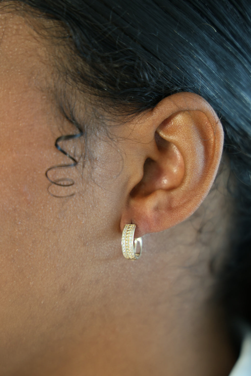 "Square & Round CZ Huggie" Earrings - 14k Gold