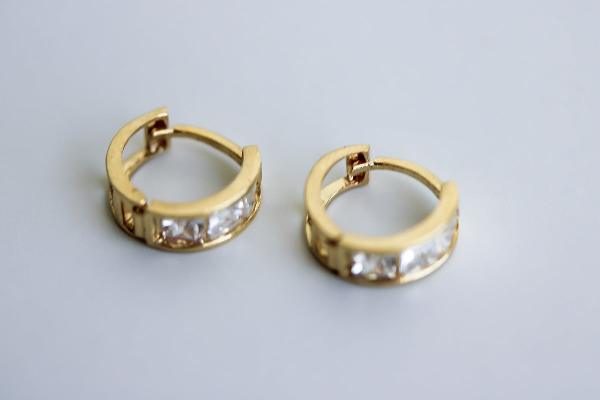 "Pavé Huggie" Earrings - 14k Yellow Gold