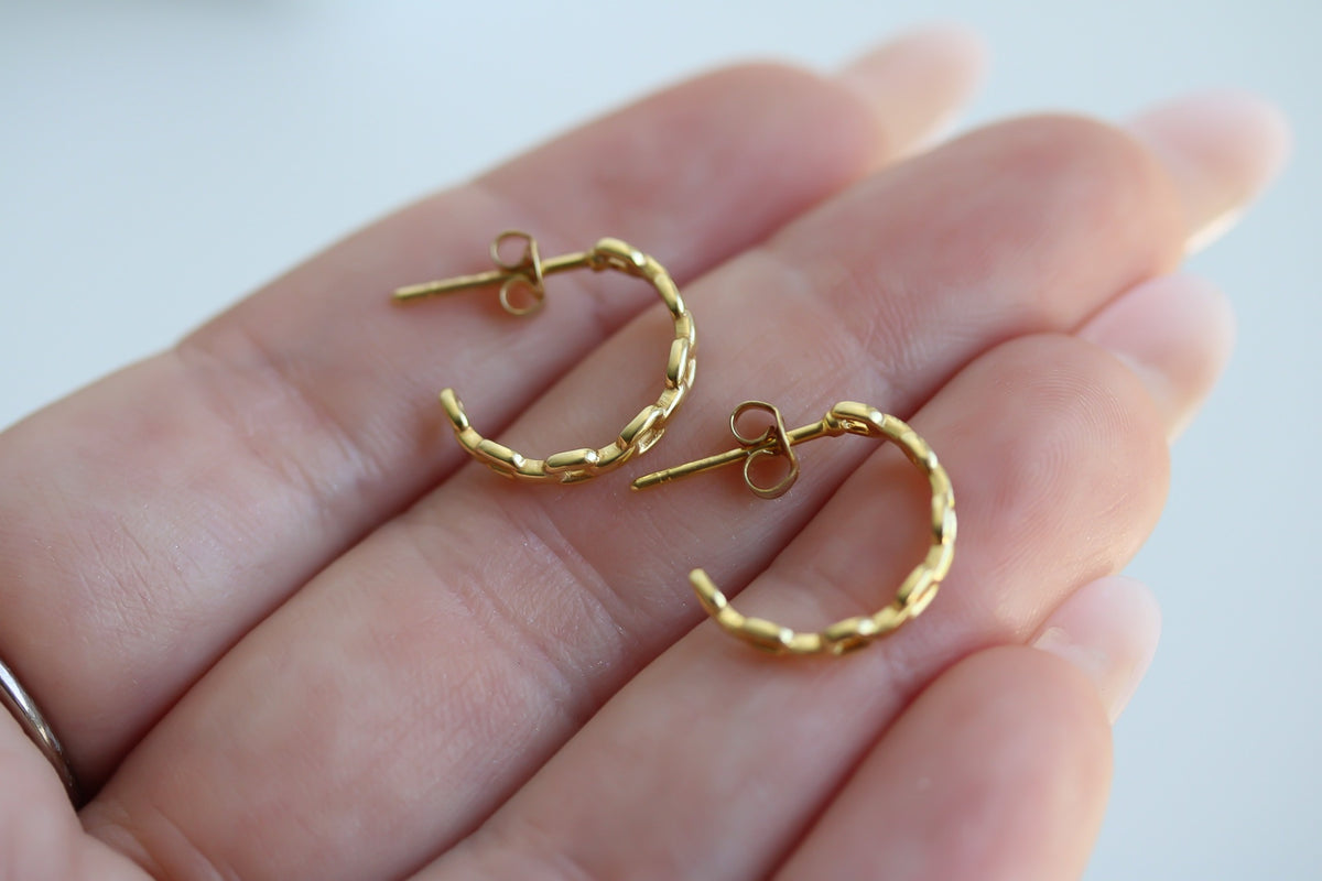 "Oval Chain Link" Hoops - 14k Yellow Gold