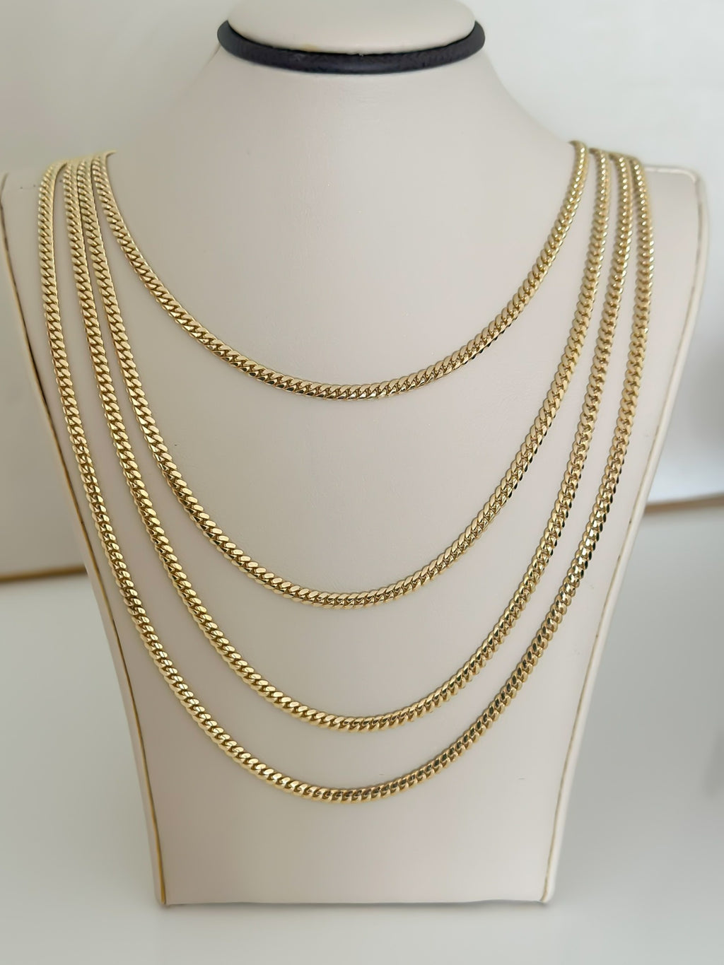 "Cuban Link" Chain Necklace - 14k Solid Gold
