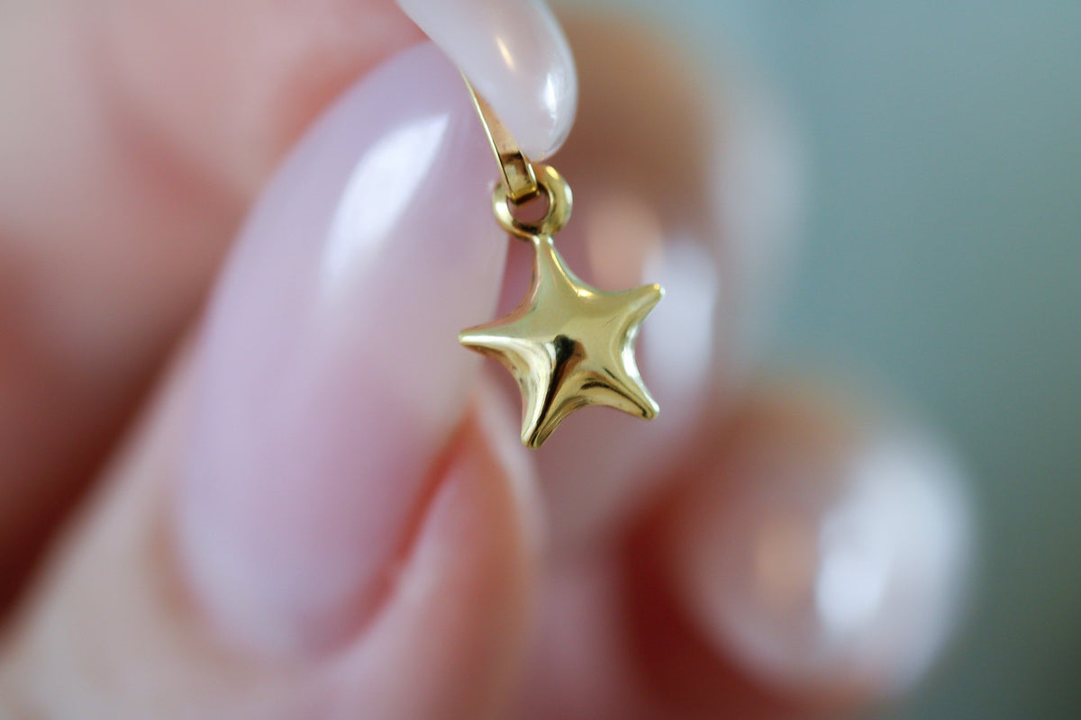 "Five-Point Star" Pendant Necklace - 14k Solid Gold