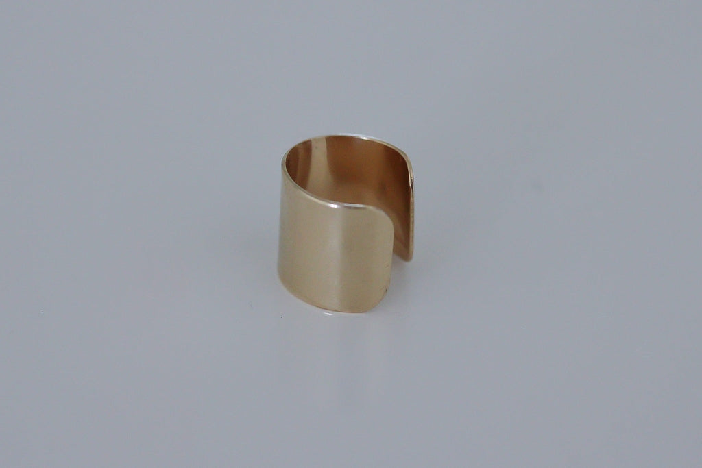 Ear Cuff - 14k Solid Gold — Wide Band