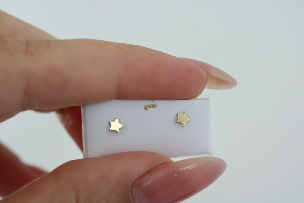 "Shooting Star" Piercing Stud - 14k Gold