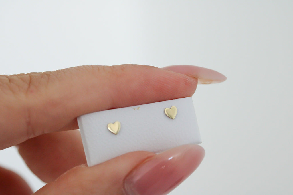 "Flat Heart" Piercing Stud - 14k Solid Gold