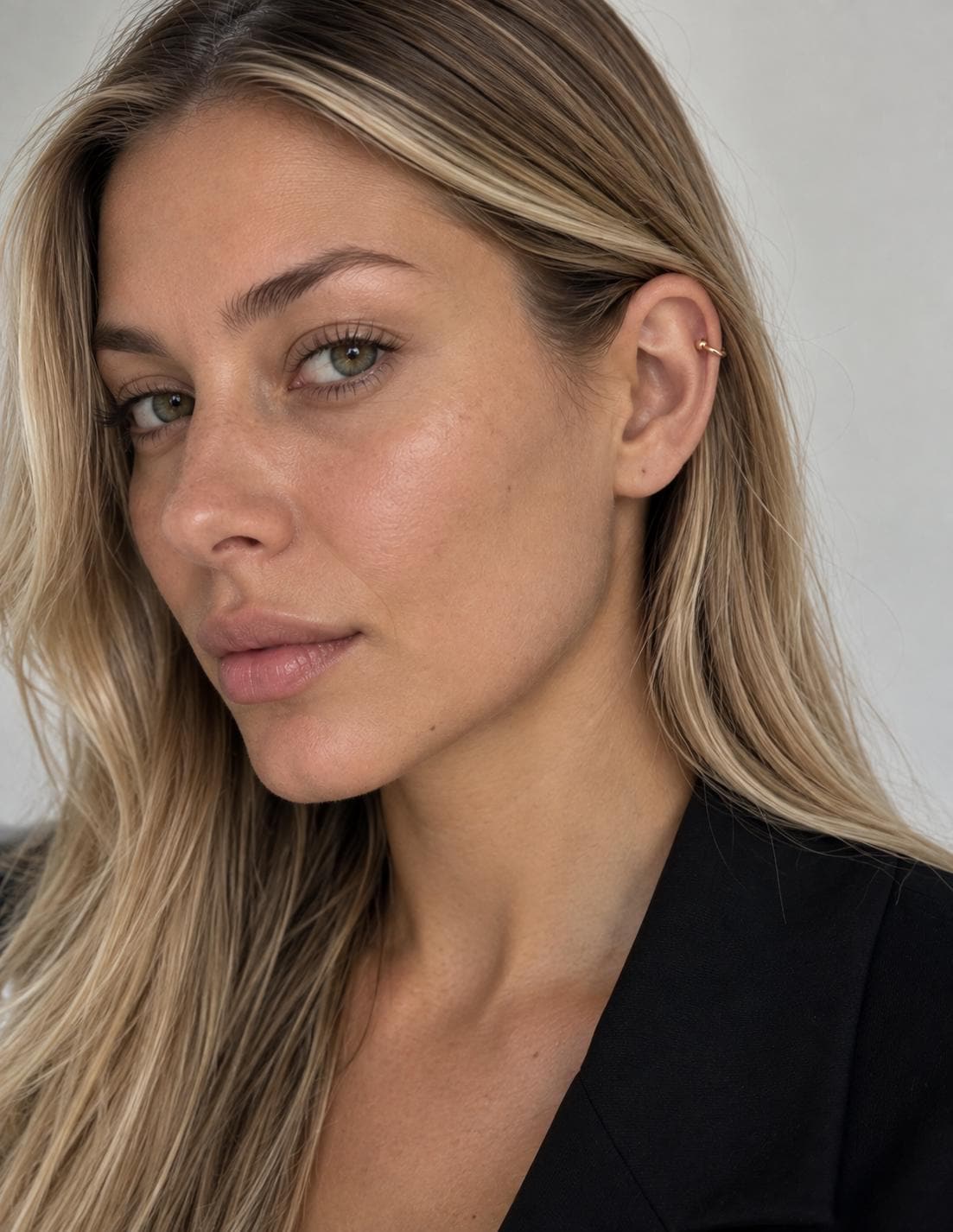 "Slim Hoop" Ear Cuff - 14k Solid Gold