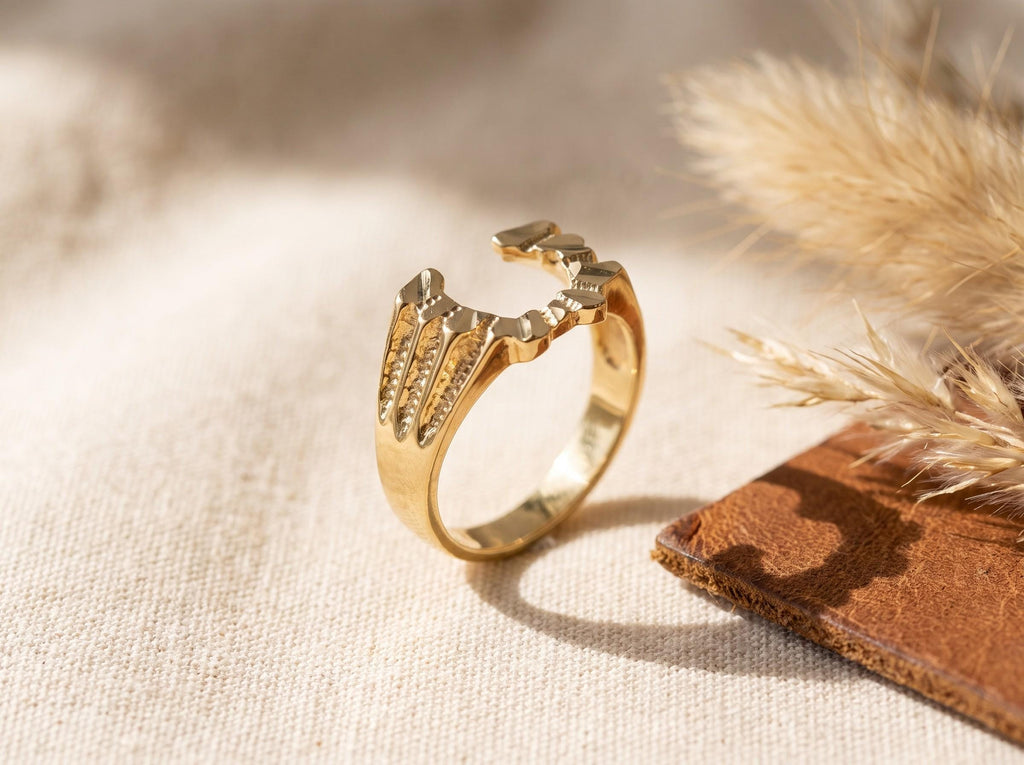 "Horseshoe" Ring - 10k Yellow Gold