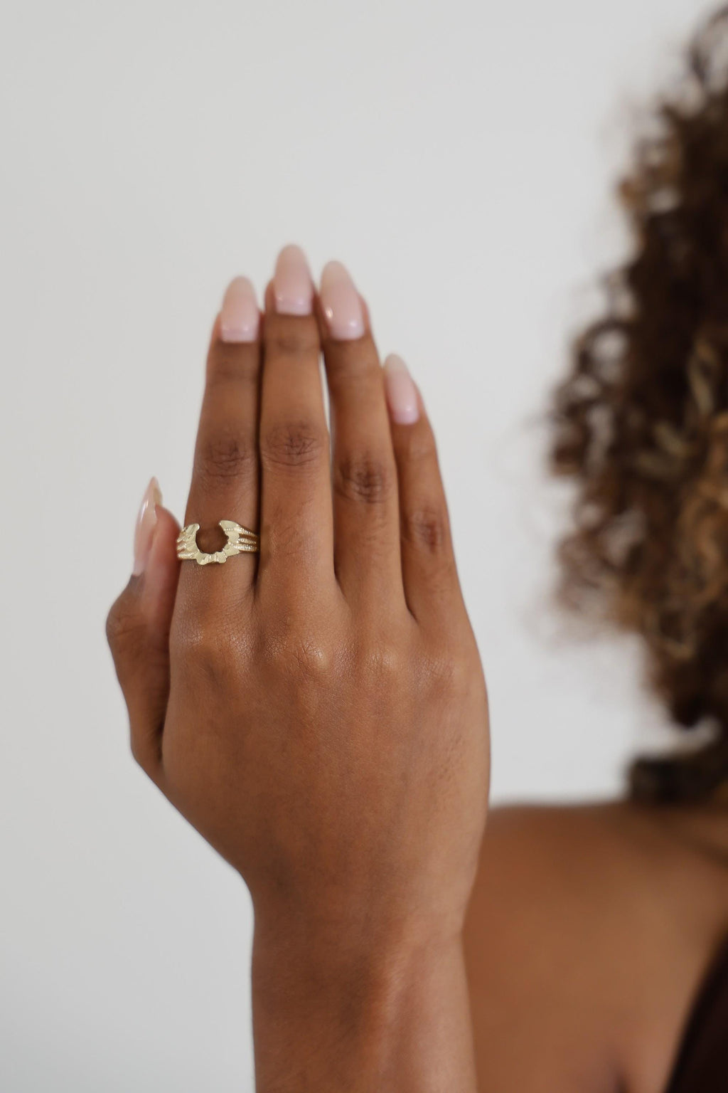 "Horseshoe" Ring - 10k Yellow Gold