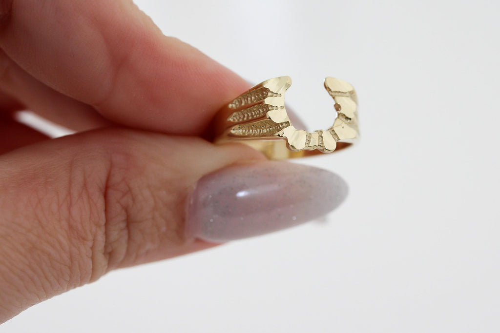 "Horseshoe" Ring - 10k Yellow Gold