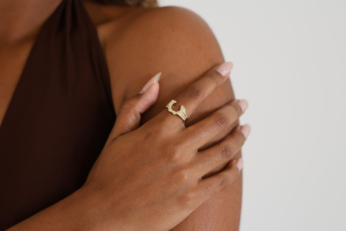 "Horseshoe" Ring - 10k Yellow Gold