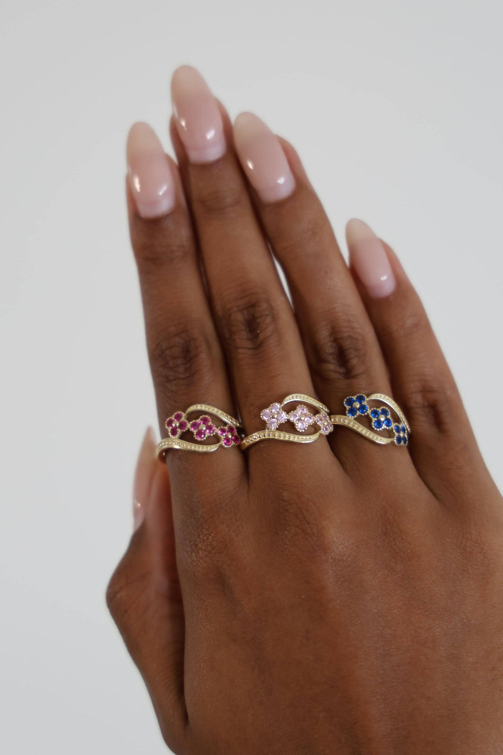 "CZ Flower" Ring - 10k Solid Yellow Gold