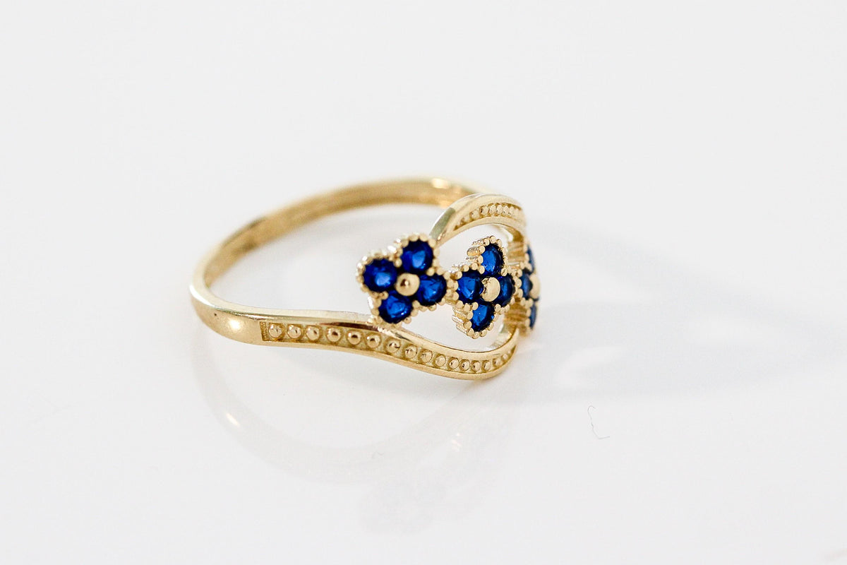 "CZ Flower" Ring - 10k Solid Yellow Gold