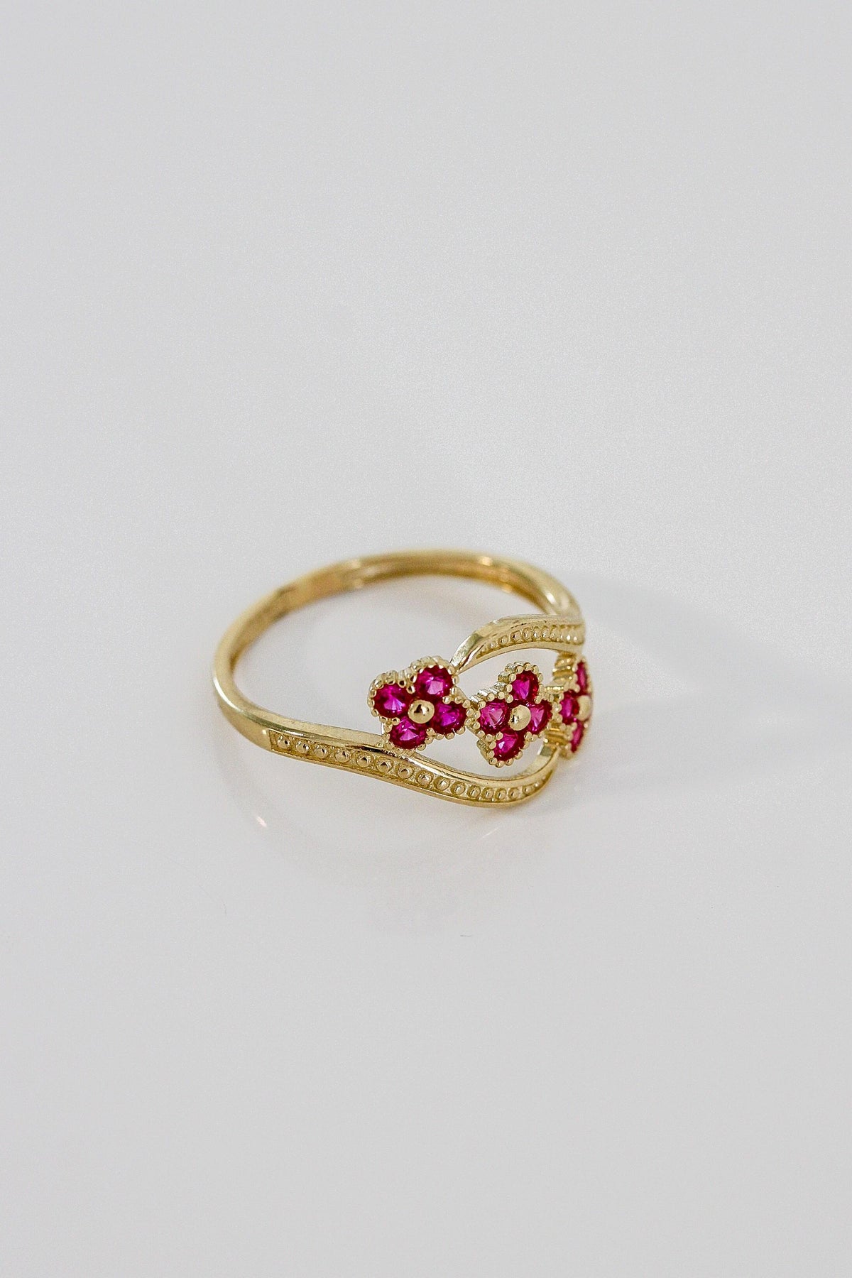 "CZ Flower" Ring - 10k Solid Yellow Gold