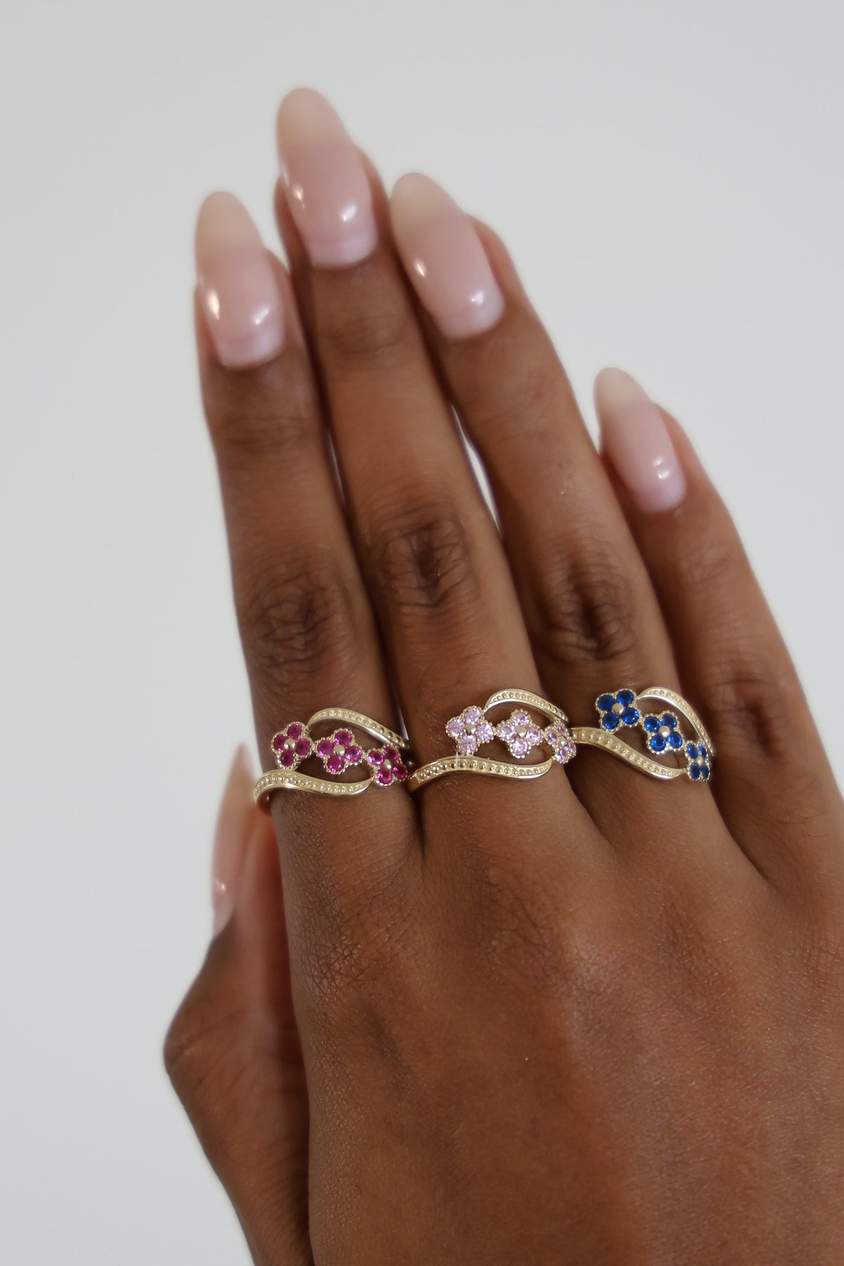 "CZ Flower" Ring - 10k Solid Yellow Gold