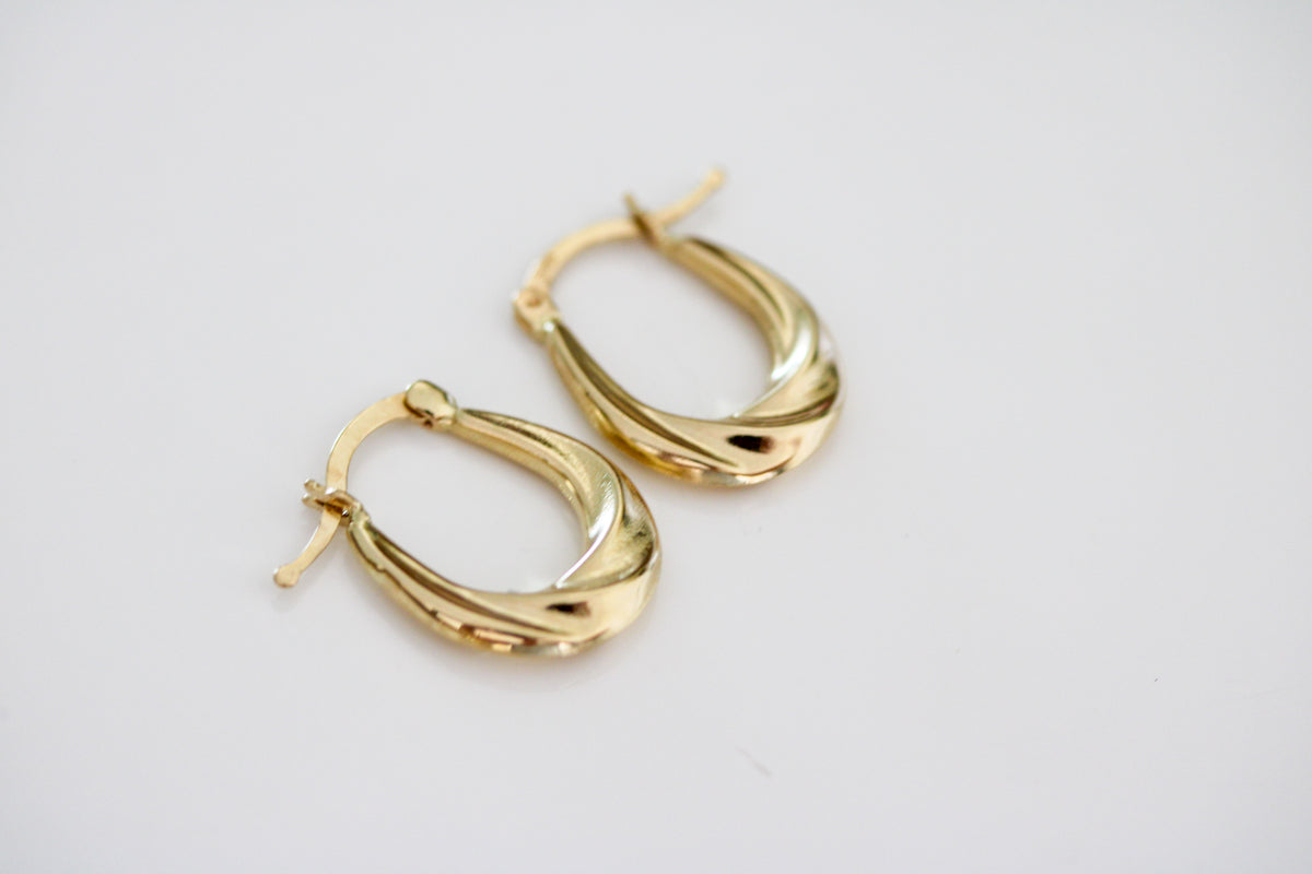 “Twisted Oval Hoops” – 10k or 14k Solid Gold