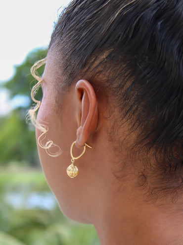 Timeless Dangle Ball Earrings – 10k Gold