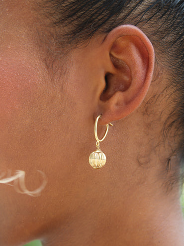 Timeless Dangle Ball Earrings – 10k Gold