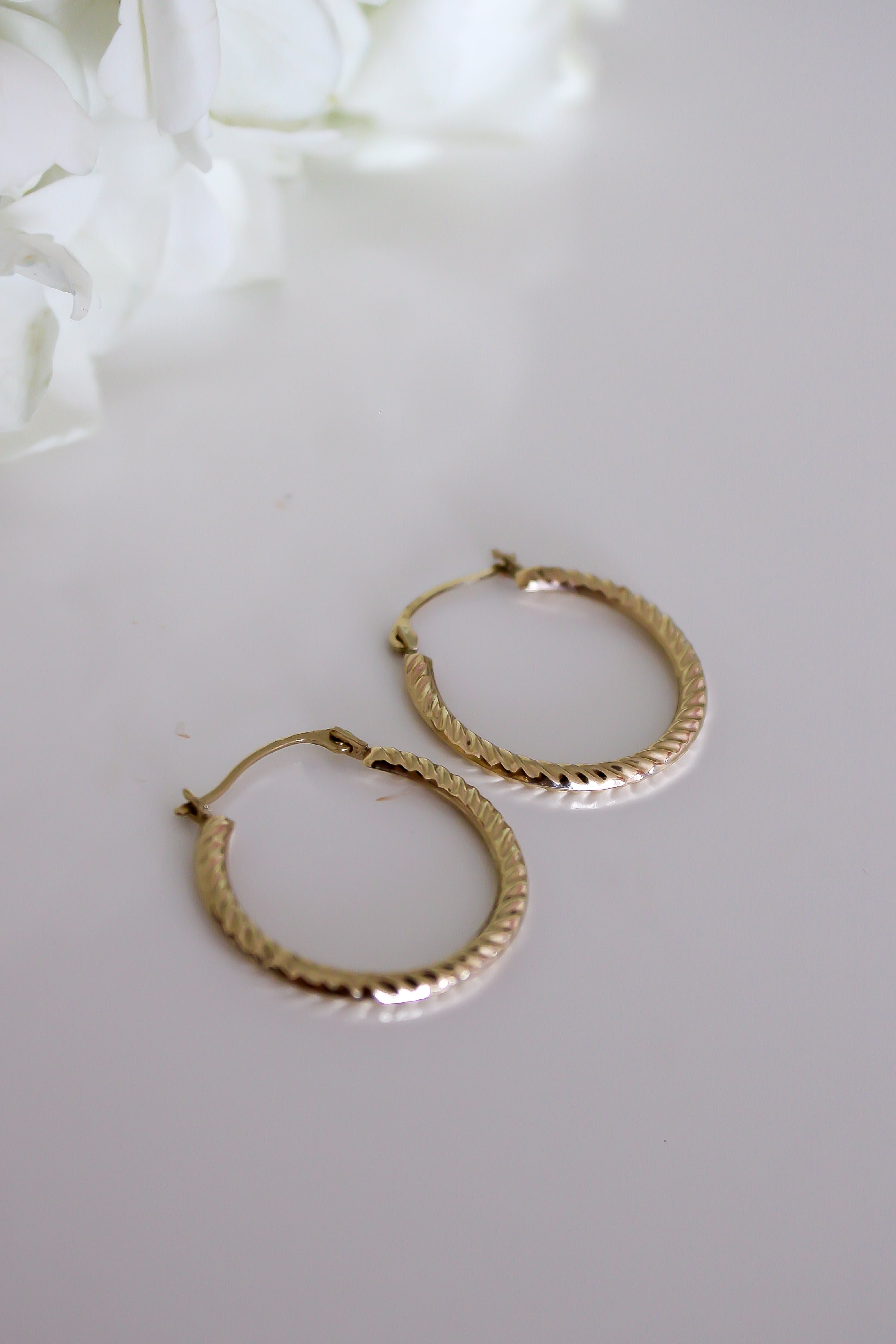 Mini Croissant Hoops – 10k Gold