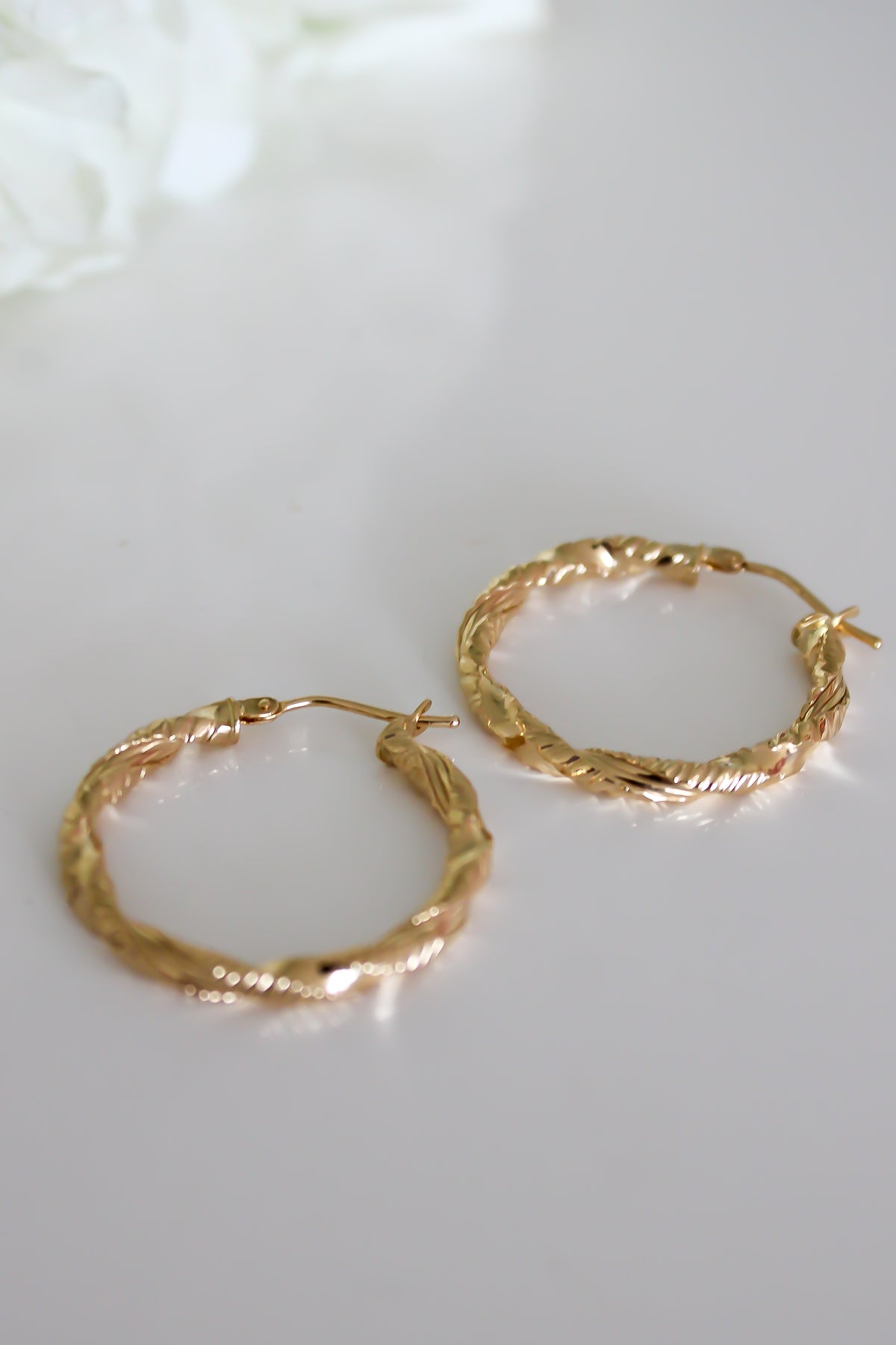 "Twisted Hoops – 10k Gold"