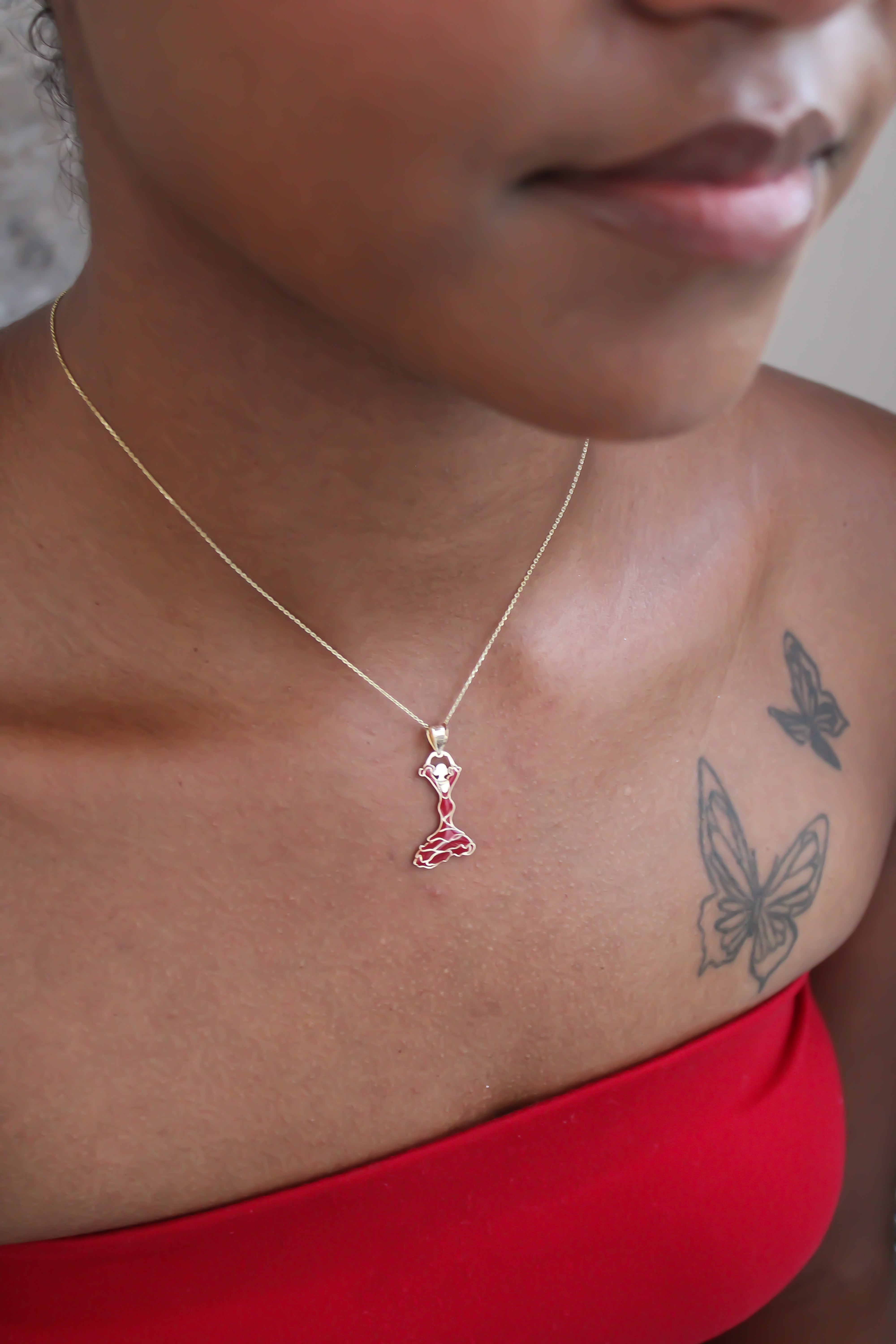 “Red Tango” Pendant – 14k Solid Gold