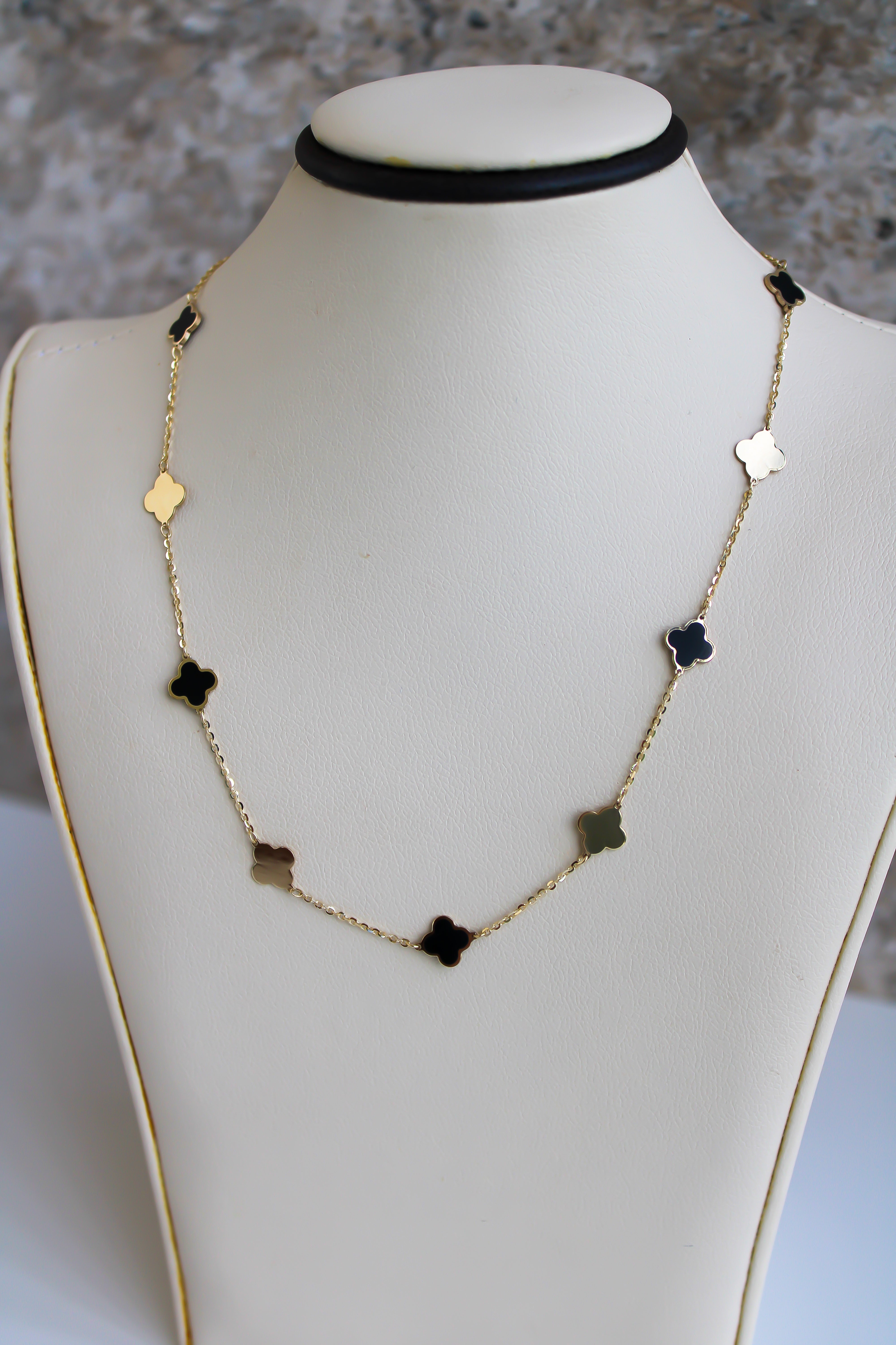 “Lucky Duo” Clover Necklace – 14k Solid Gold