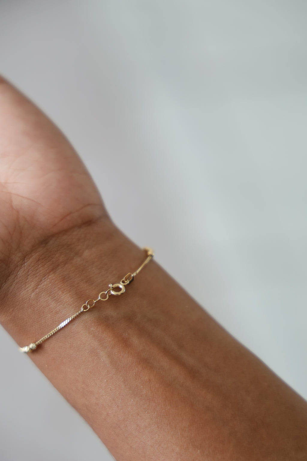 “Dainty Hand Chain” – 14k Solid Gold