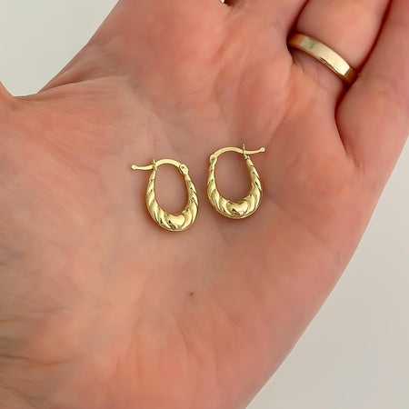 “Petite Heart” Earrings - 14k Gold