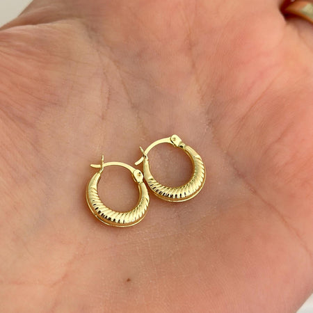 “Tiny Twist” Earrings - 14k Gold