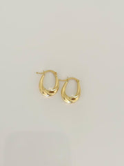 “Twisted Oval Hoops” – 10k or 14k Solid Gold