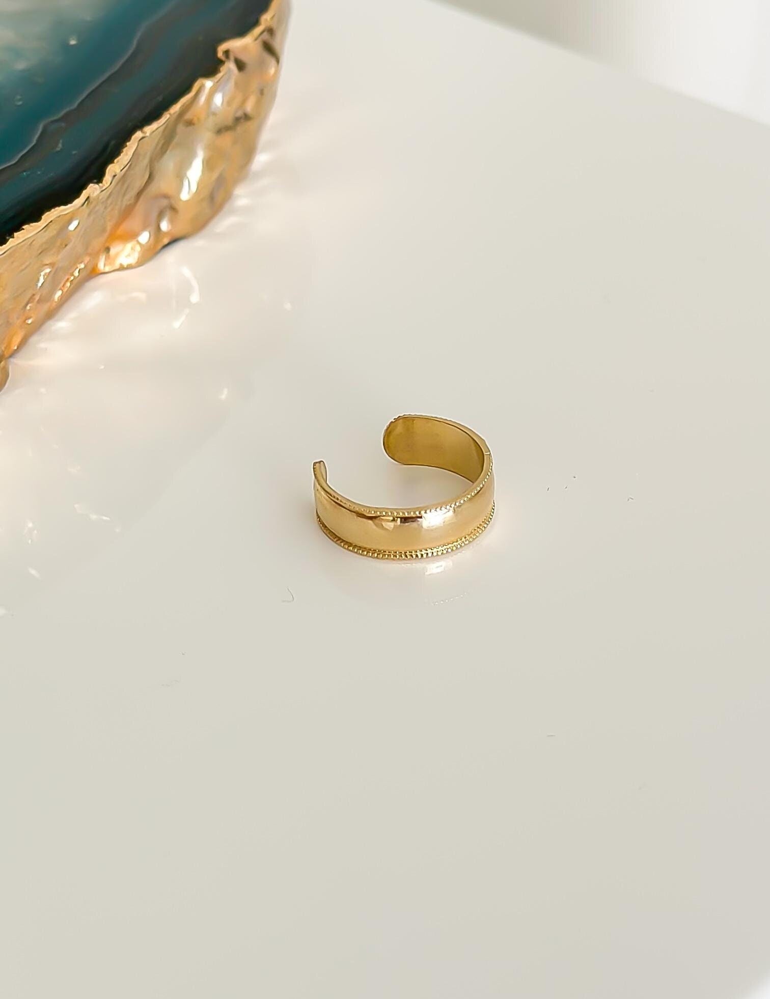 -14k Gold “Sunkissed Band” Ring