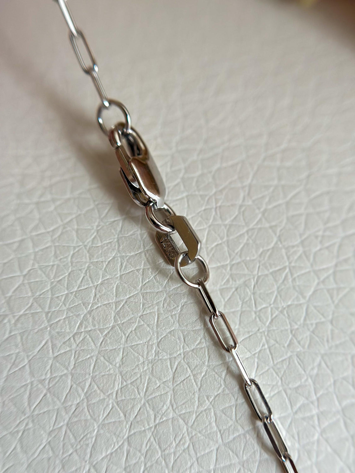 “Snow Paperclip” Chain – 14k White Gold