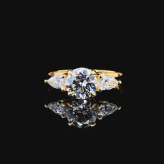 “Forever Spark” Engagement Ring – 2.59CT Lab Diamond